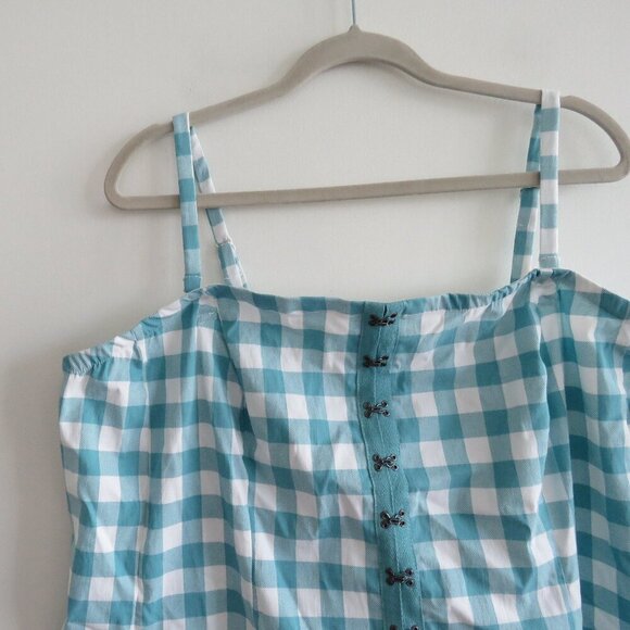 TORRID Fit And Flare Button Up Strapless Crop Top Jones Gingham Cloud Dancer NWT - Picture 3 of 15